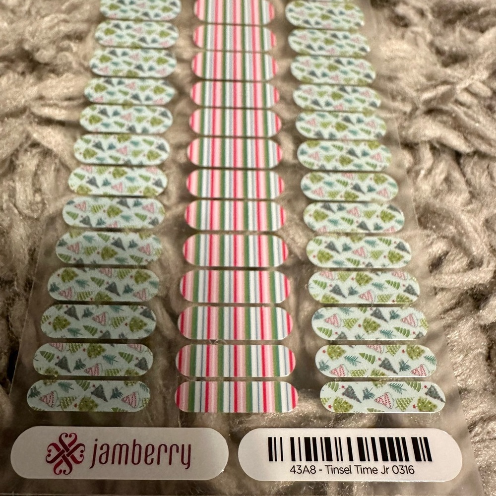 Jamberry nails - full sheet “Tinsel Time Jr”
